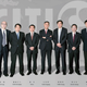 Xu Gang is on the left.